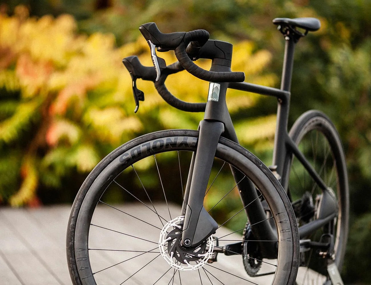 Parlee-RZ7-Aero-Bike-Review-gear-patrol-ambiance-4