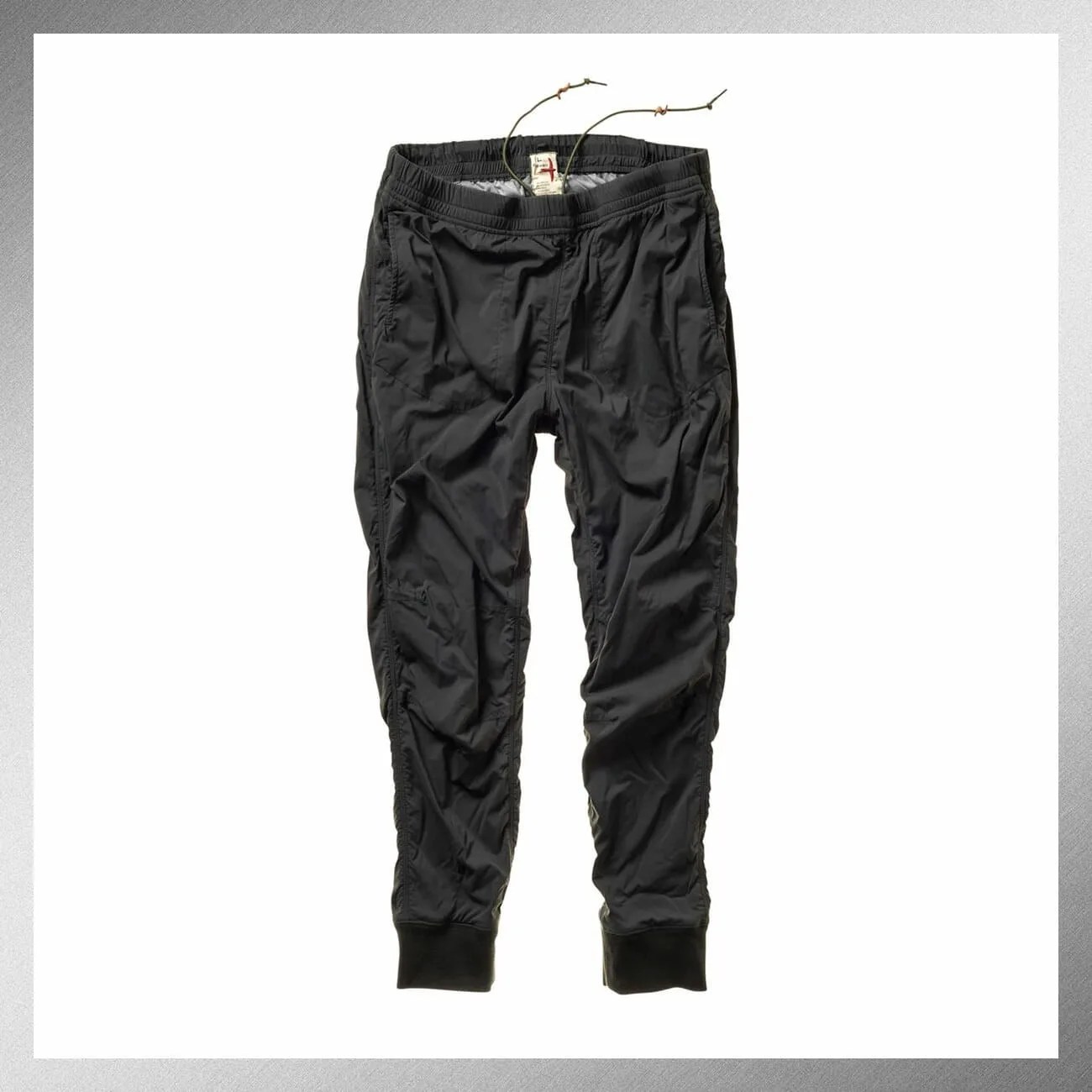 Relwen-Stretch-Windpant-gear-patrol