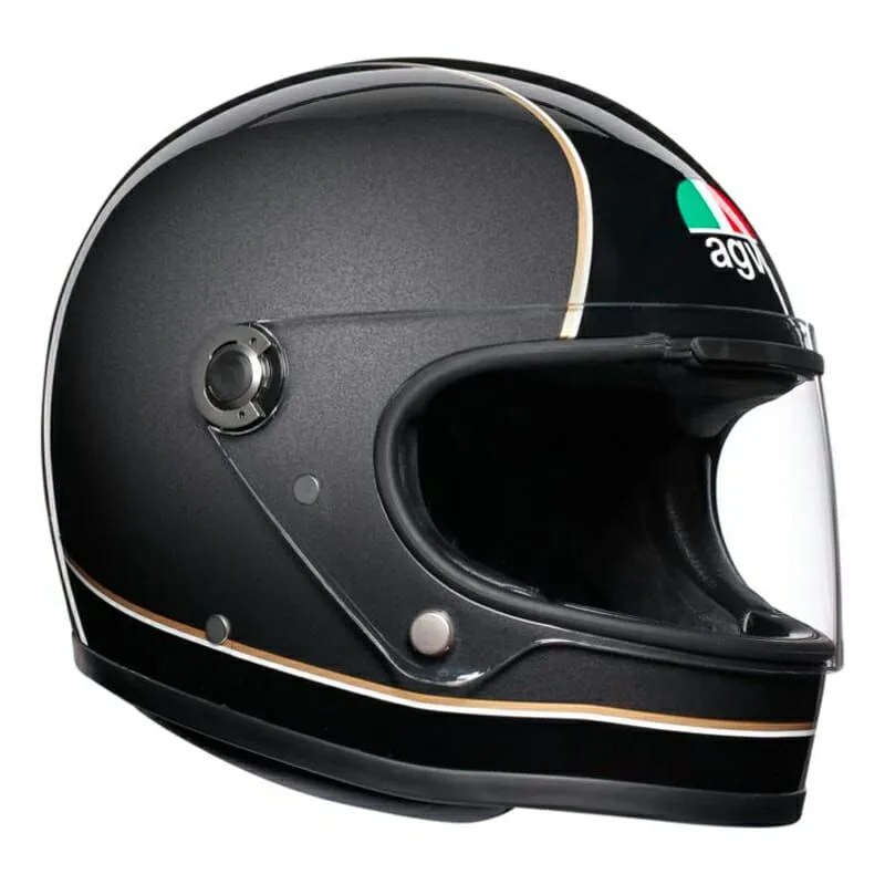 Retro-Helmet-Sale-gear-patrol-agv-01