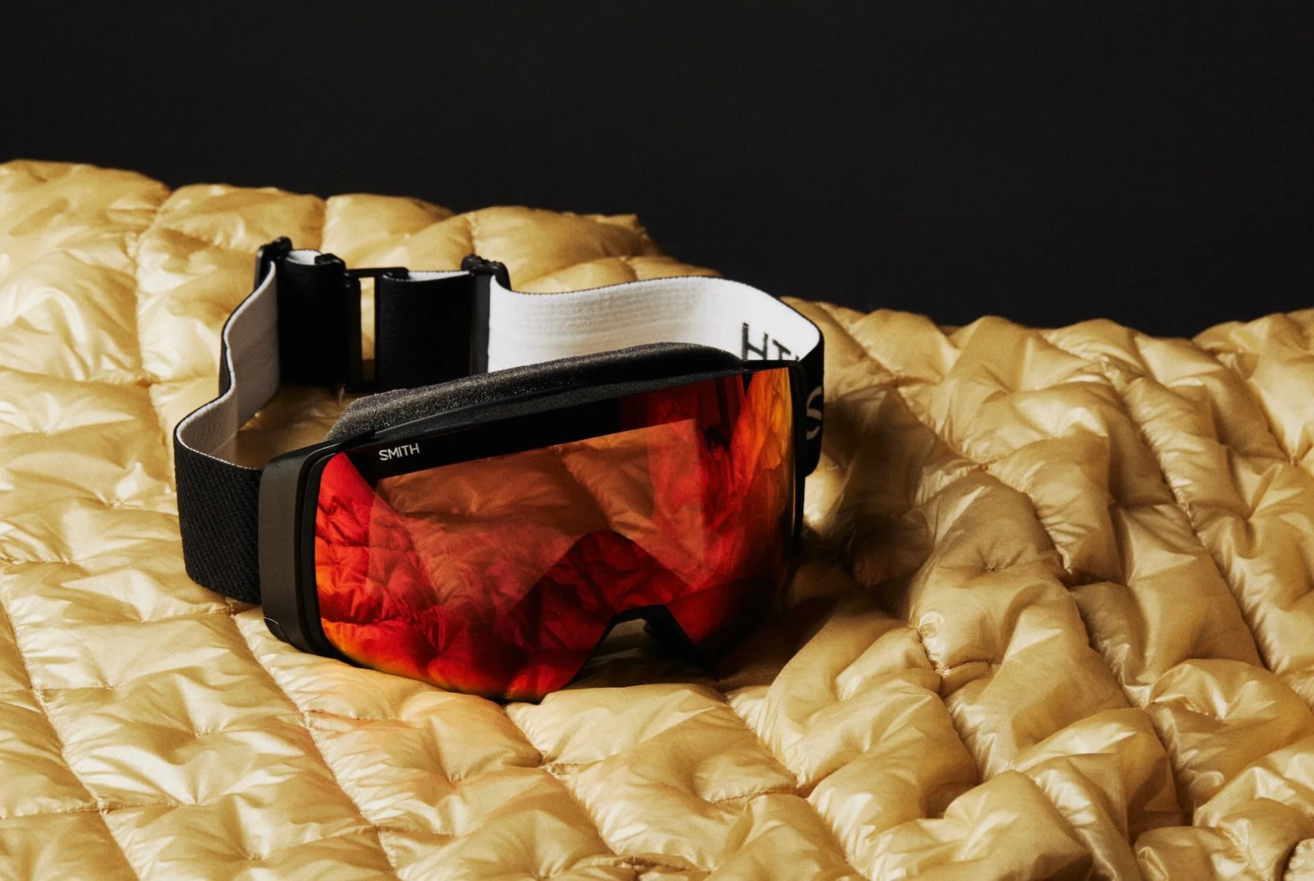 Smith-Product-Spotlight-Gear-Patrol-Lead-Full