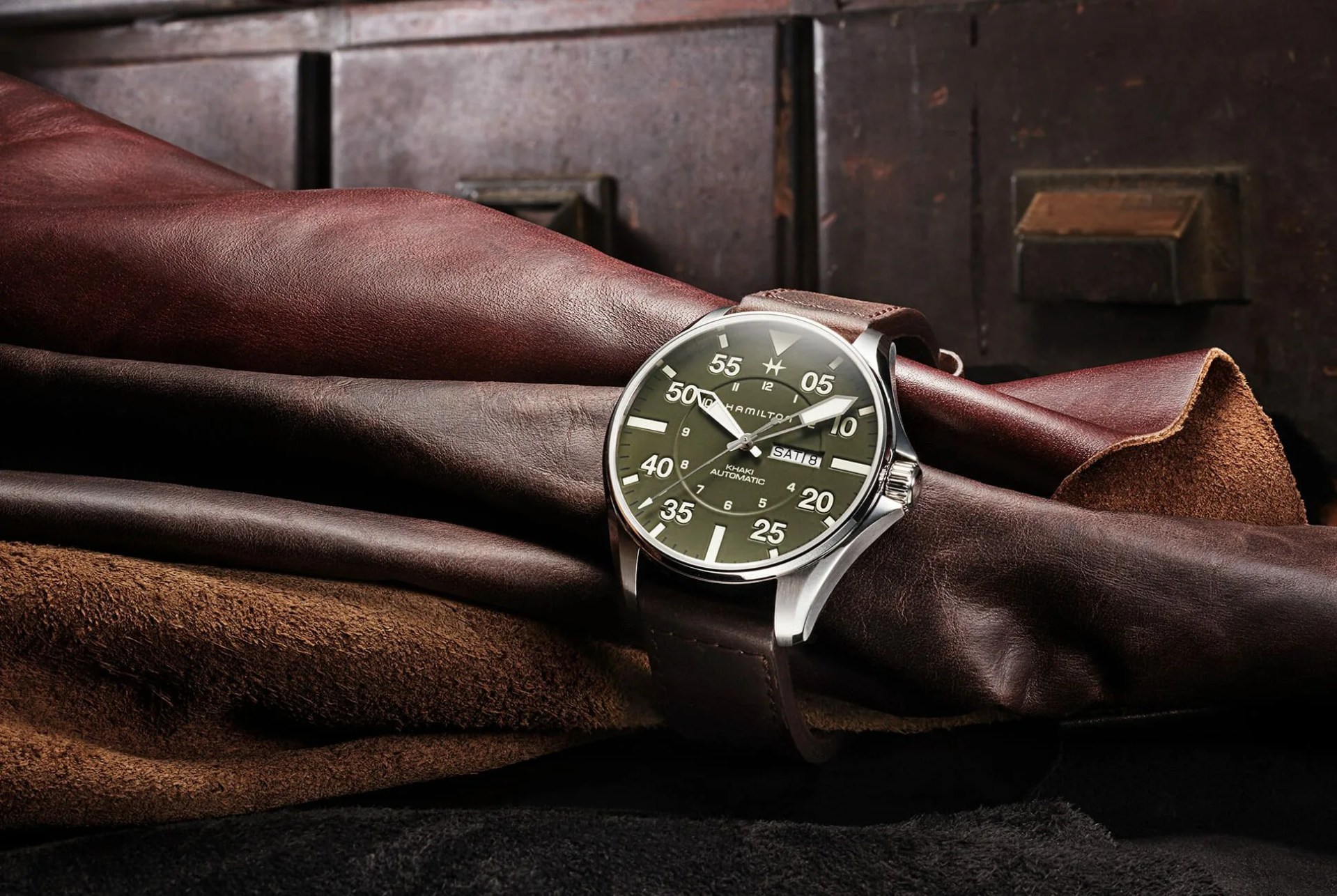 TIG-DEC-09-Hamilton-gear-patrol-lead-full