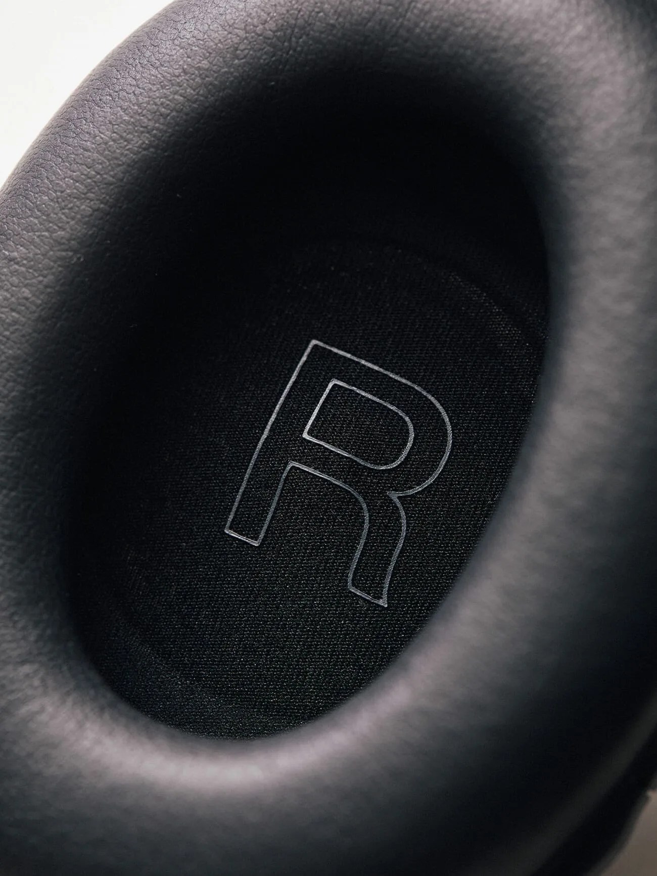 The-Perfect-Headphones-for-Listening-to-Live-Music-Gear-Patrol-inline-1