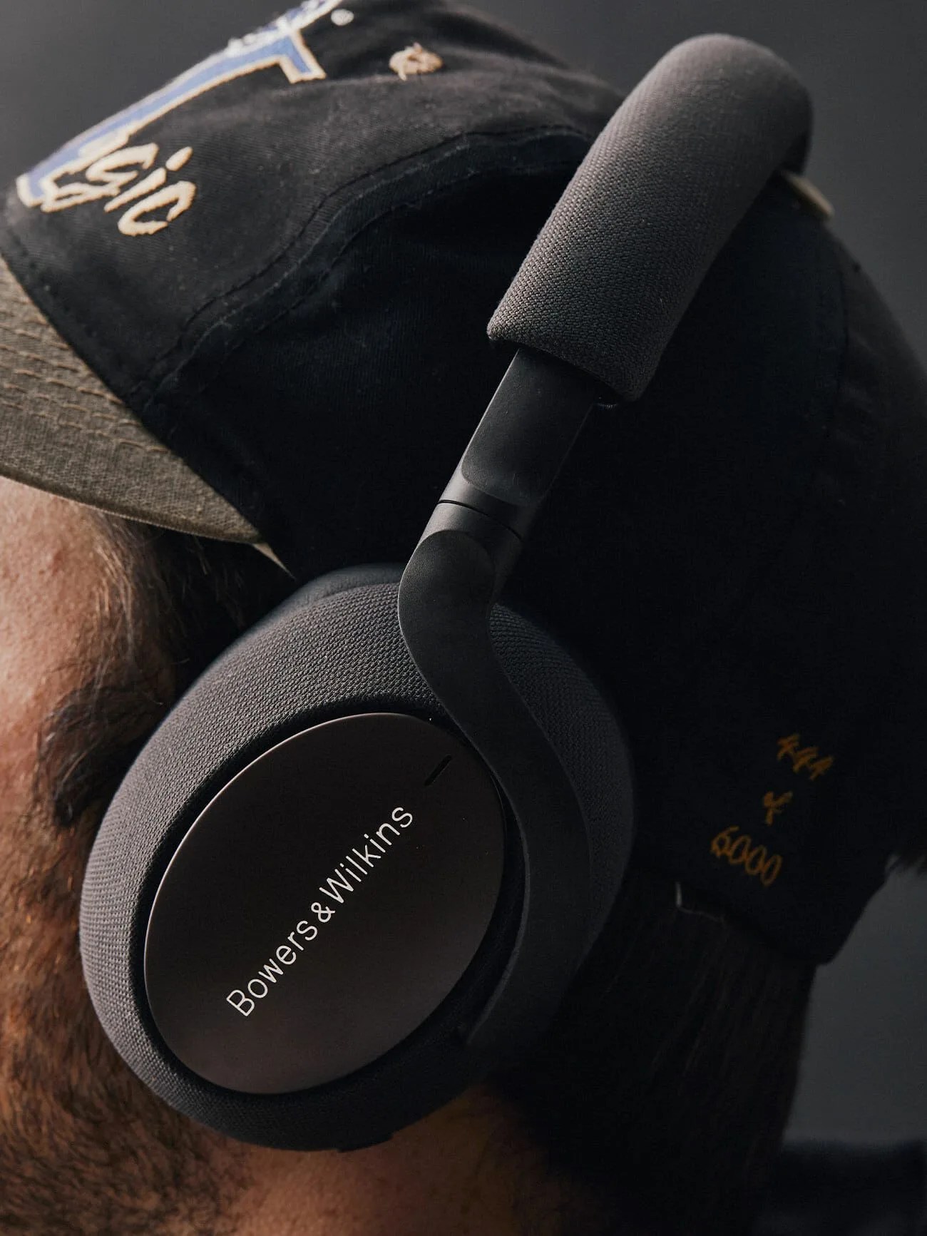 The-Perfect-Headphones-for-Listening-to-Live-Music-Gear-Patrol-inline-3