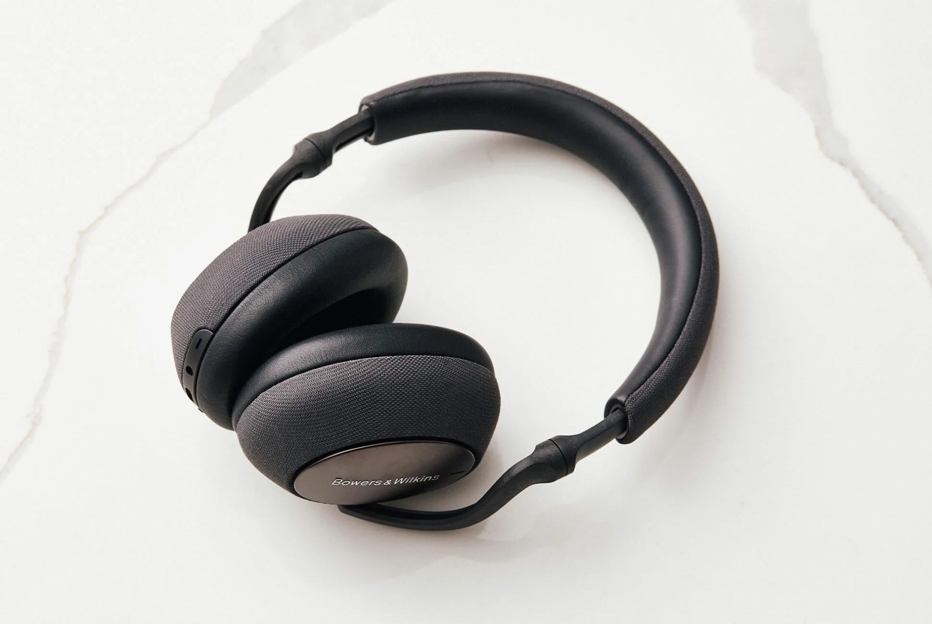 The-Perfect-Headphones-for-Listening-to-Live-Music-Gear-Patrol-lead-full