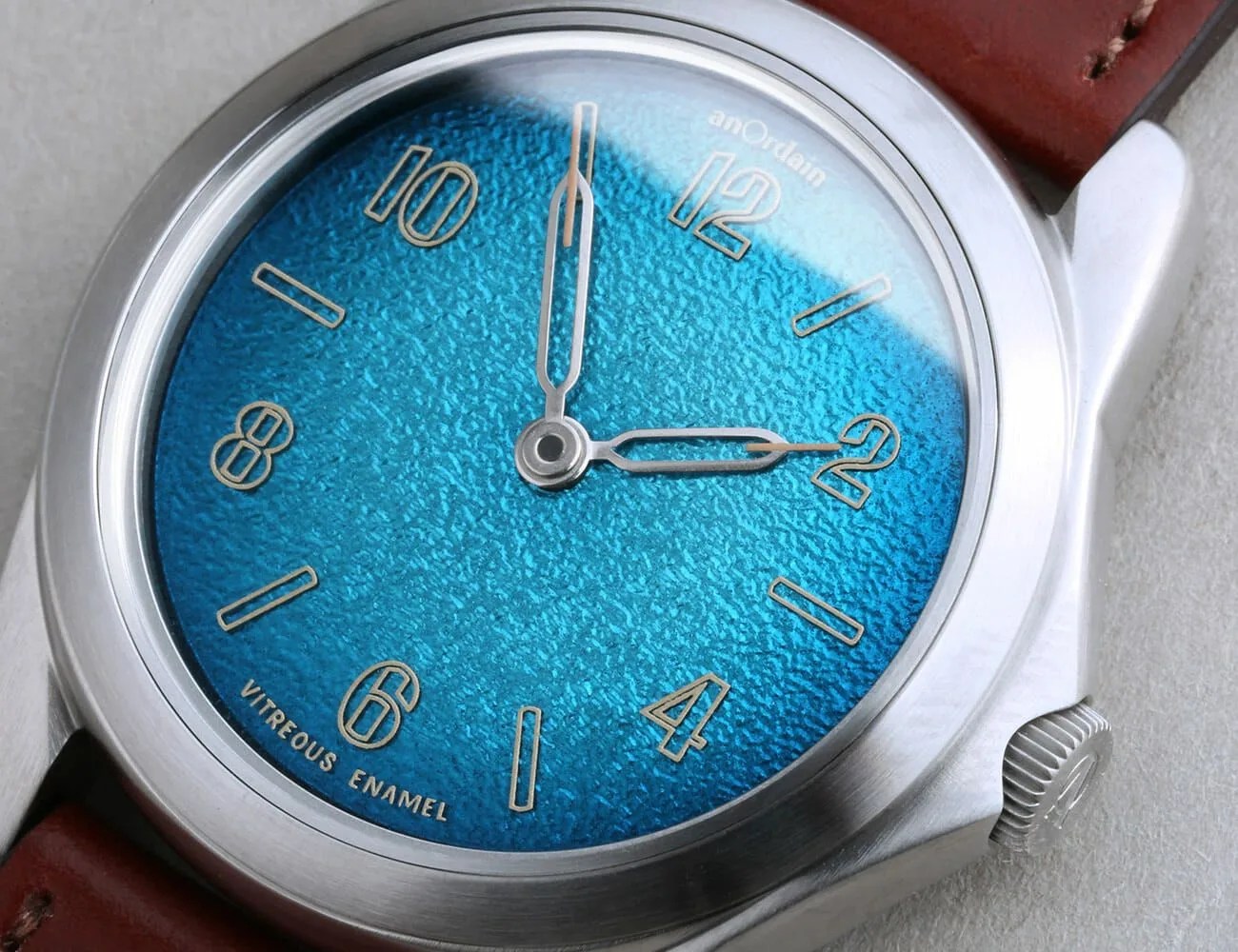 Unique-Field-Watch-AnOrdain-Model-2-gear-patrol-ambience-4