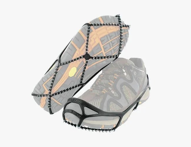 city-dweller-outdoor-gear-gear-patrol-yaktrax