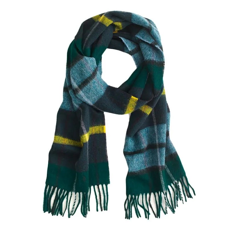 style-stocking-stuffers-gear-patrol-scarf