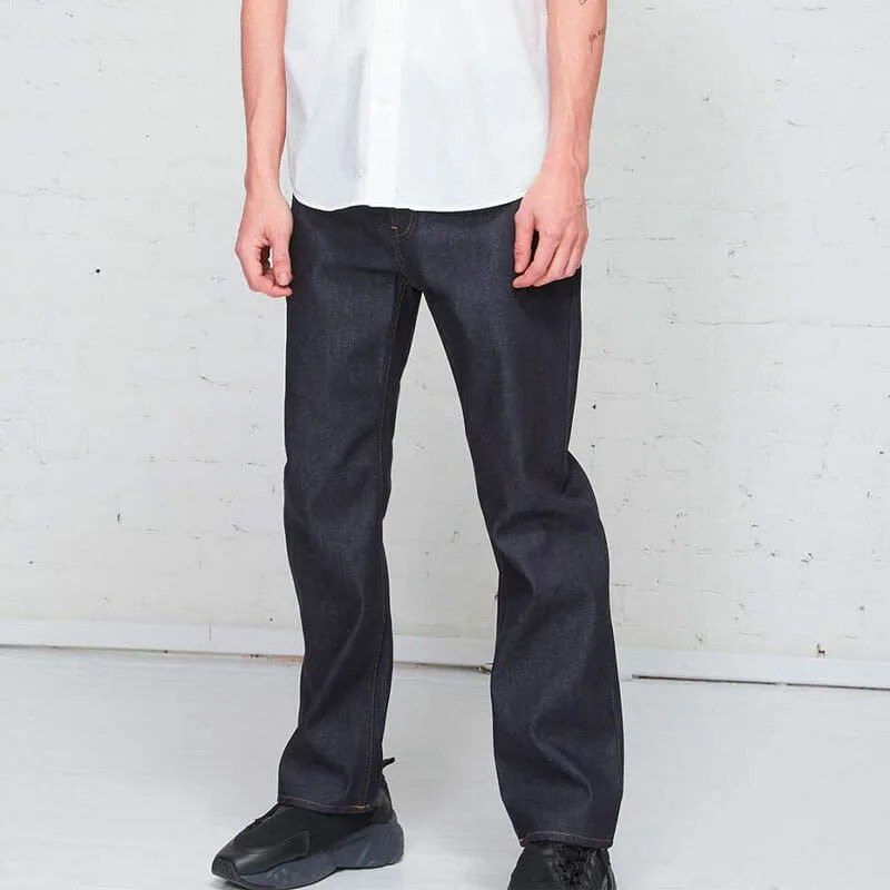 Acne-Jeans-gear-patrol-land-jean-3