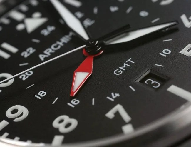 Archimede-gear-patrol-watch-full-featured