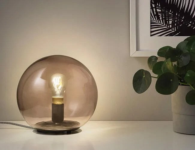 Best-Smart-Light-Bulbs-gear-patrol-lead-featured