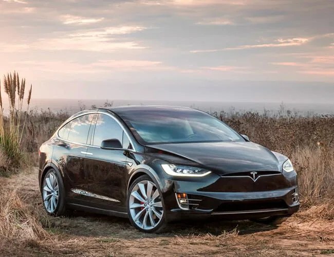 Complete-Electric-Car-Buying-Guide-gear-patrol-lead-feature
