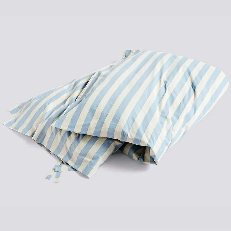 HAY-Sale-gear-patrol-duvet