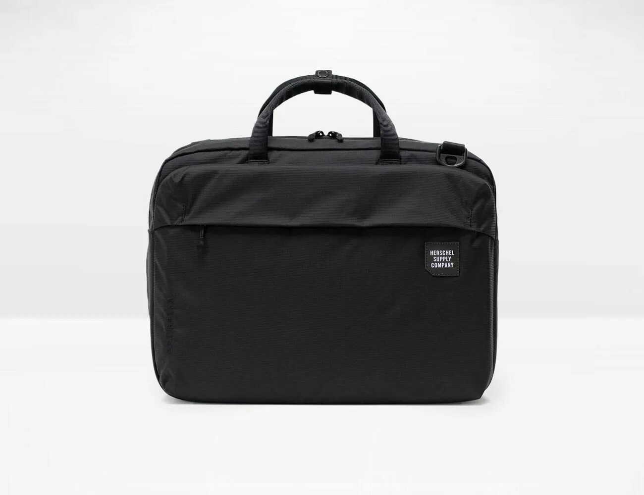 Herschel-Supply-Co-Britannia-Messenger-Bag-gear-patrol