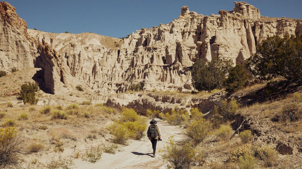How-One-Photographer-Finds-Her-Light-from-New-Mexico-to-Mount-Everest-Gear-Patrol-Inline-5