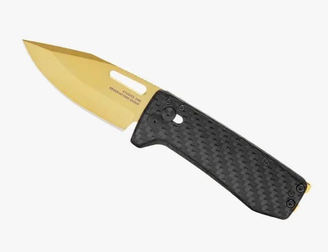 Knive-Sale-gear-patrol-danner