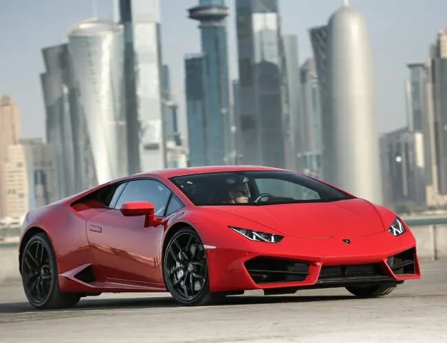 Lambo-2020-gear-patrol-body-02