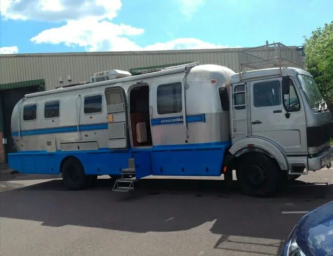 MERCEDES-1617-AIRSTREAM-gear-patrol-feature