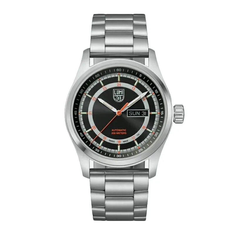 Monday-Deals-gear-patrol-luminox