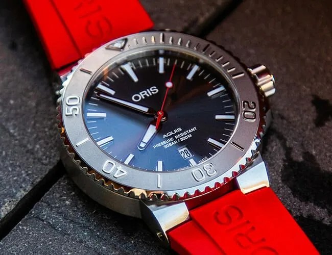 Oris-Aquis-Date-Relief-gear-patrol-lead-feature