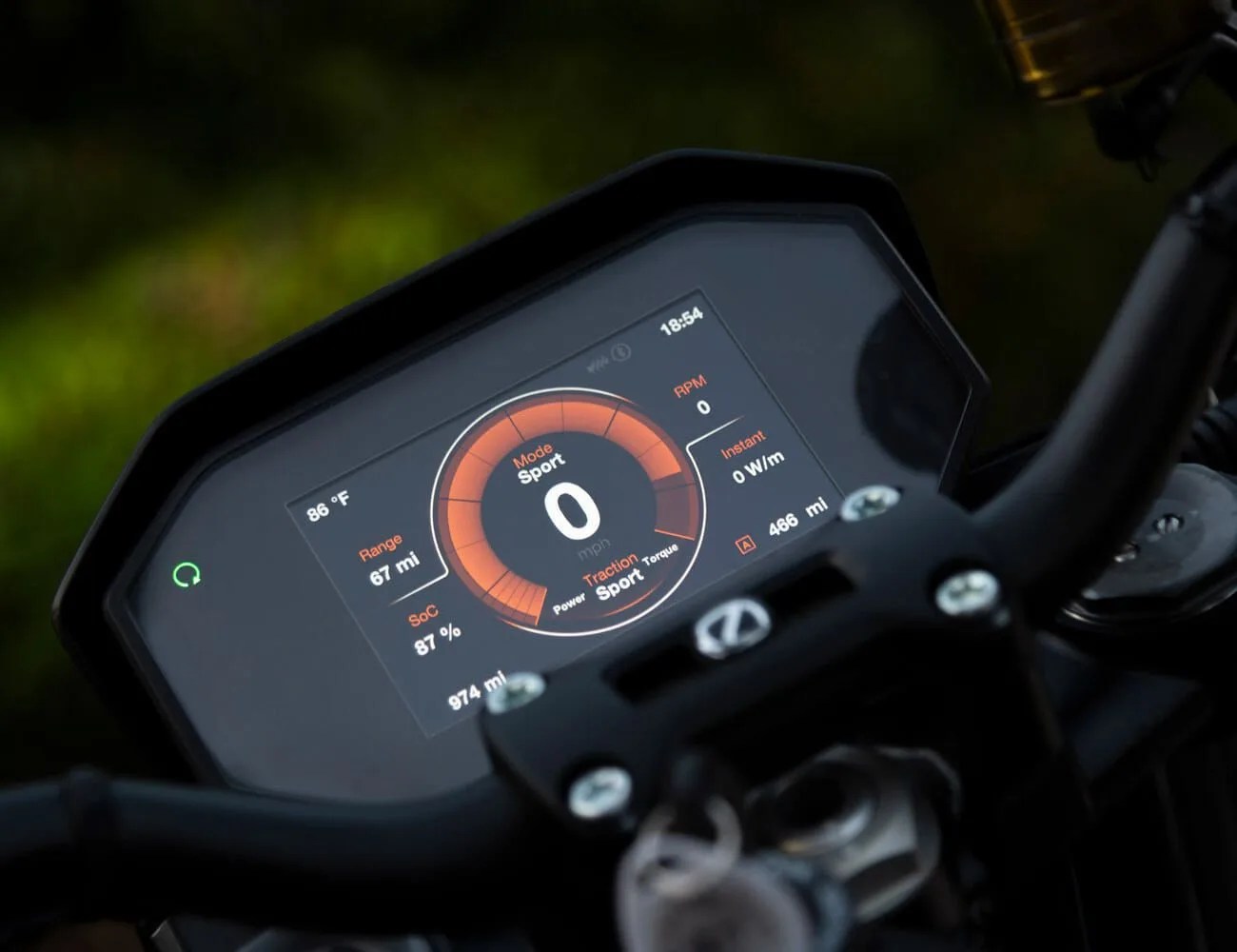 Zero-SRF-Gear-Patrol-Cluster-650