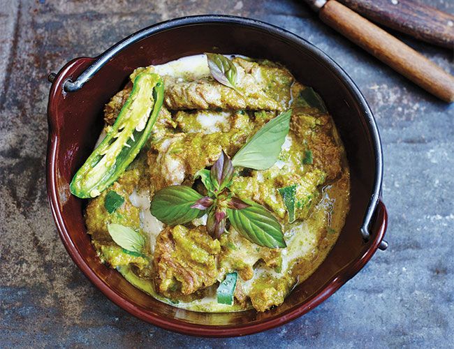bangkok-gear-patrol-green-curry-feature