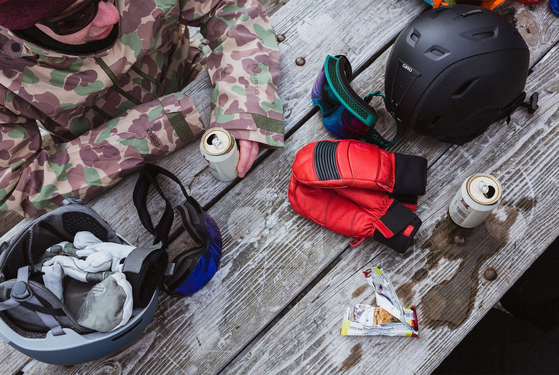 ultimate-ski-and-snow-gear-patrol-accessories-1