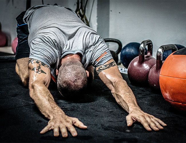 yoga-performance-gear-patrol-feature