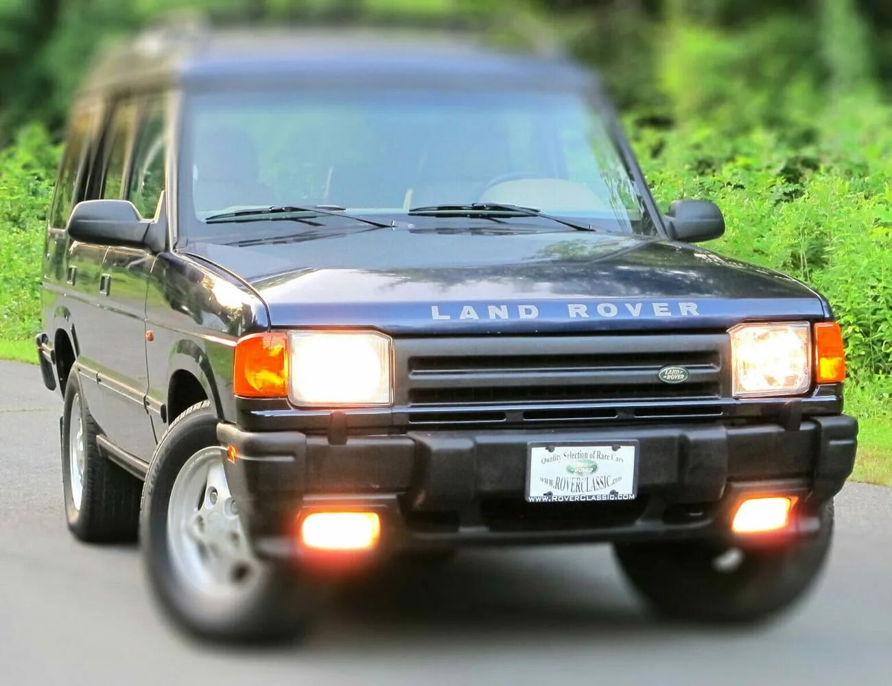 1998-Land-Rover-Discovery-LE7-gear-patrol