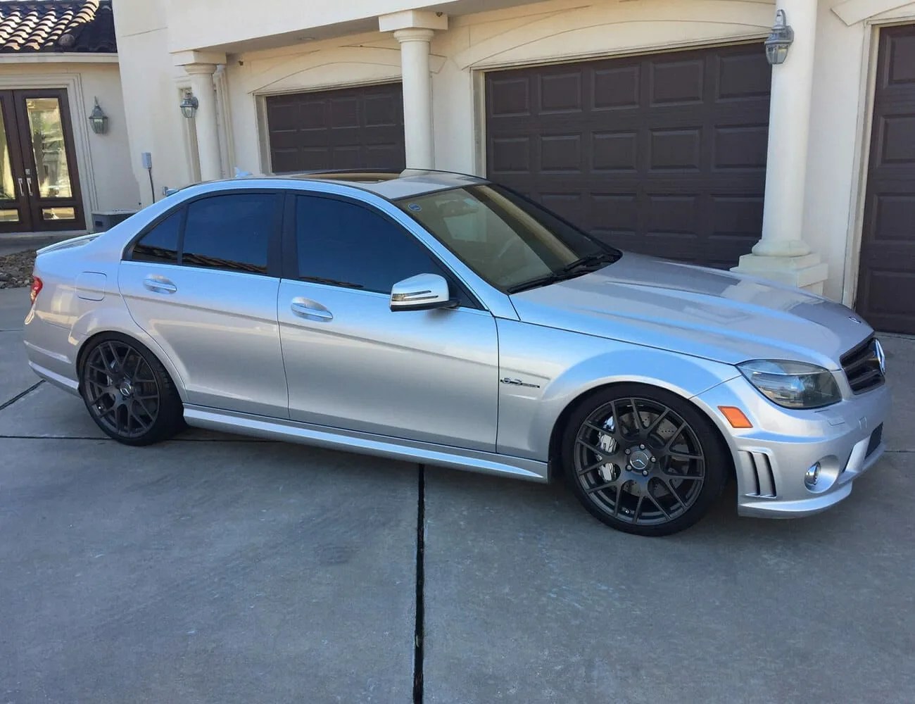 2011-Mercedes-Benz-C63-AMG-gear-patrol