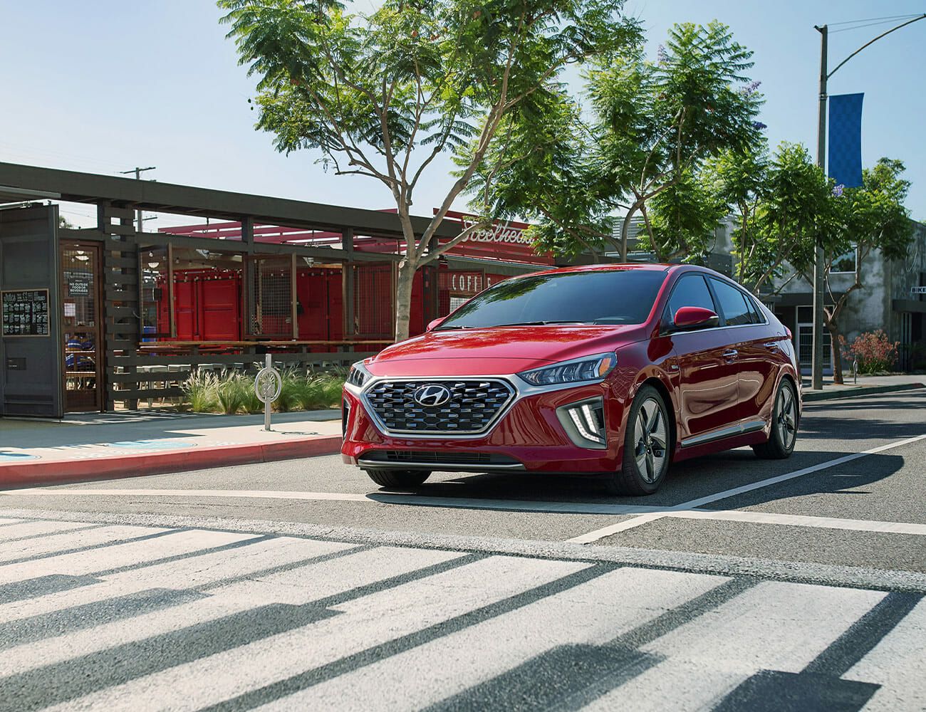 2020-Hyundai-Ioniq-Hybrid-Review-gear-patrol-ambience-1