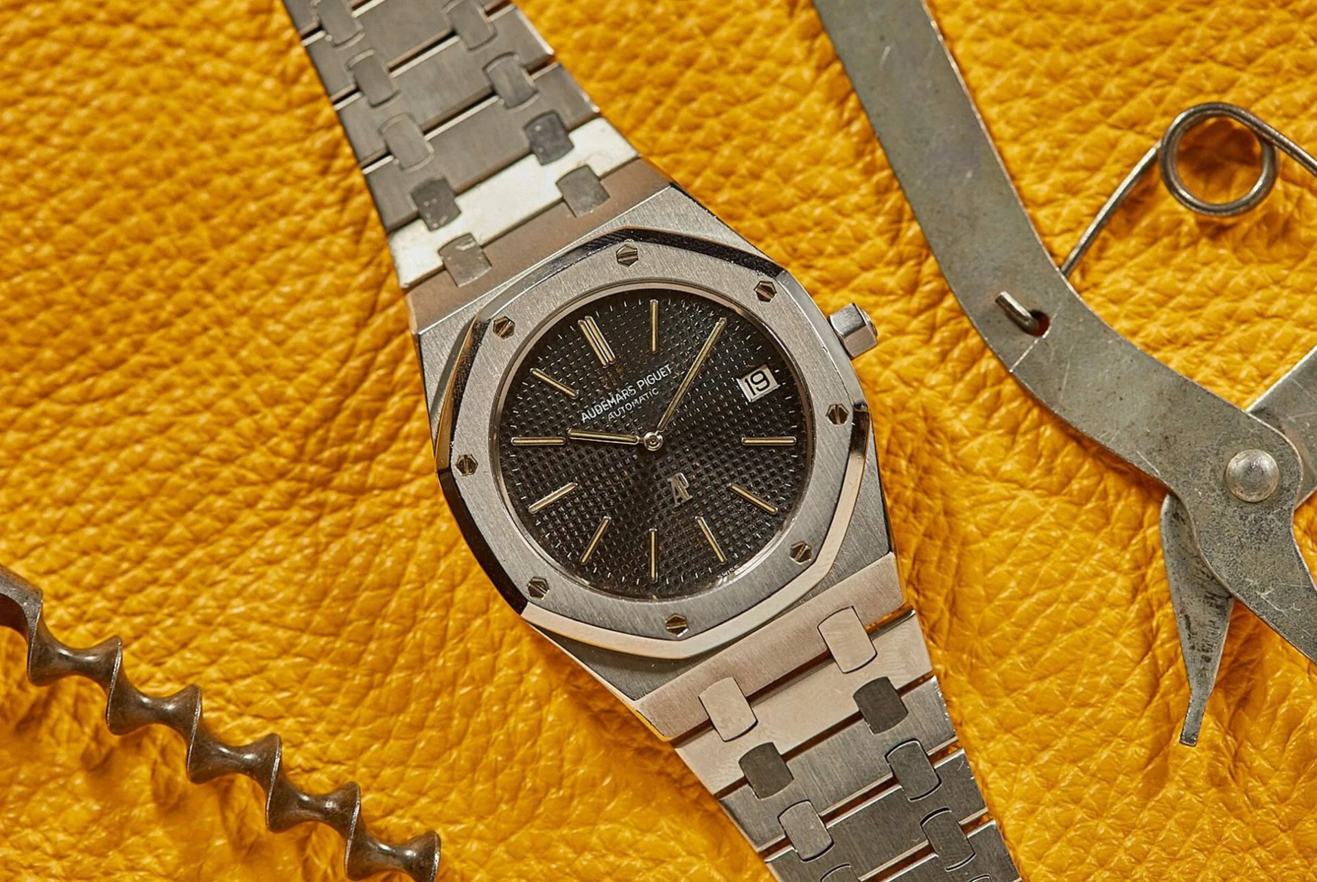 A-Killer-1973-Royal-Oak-and-More-gear-patrol-lead-full