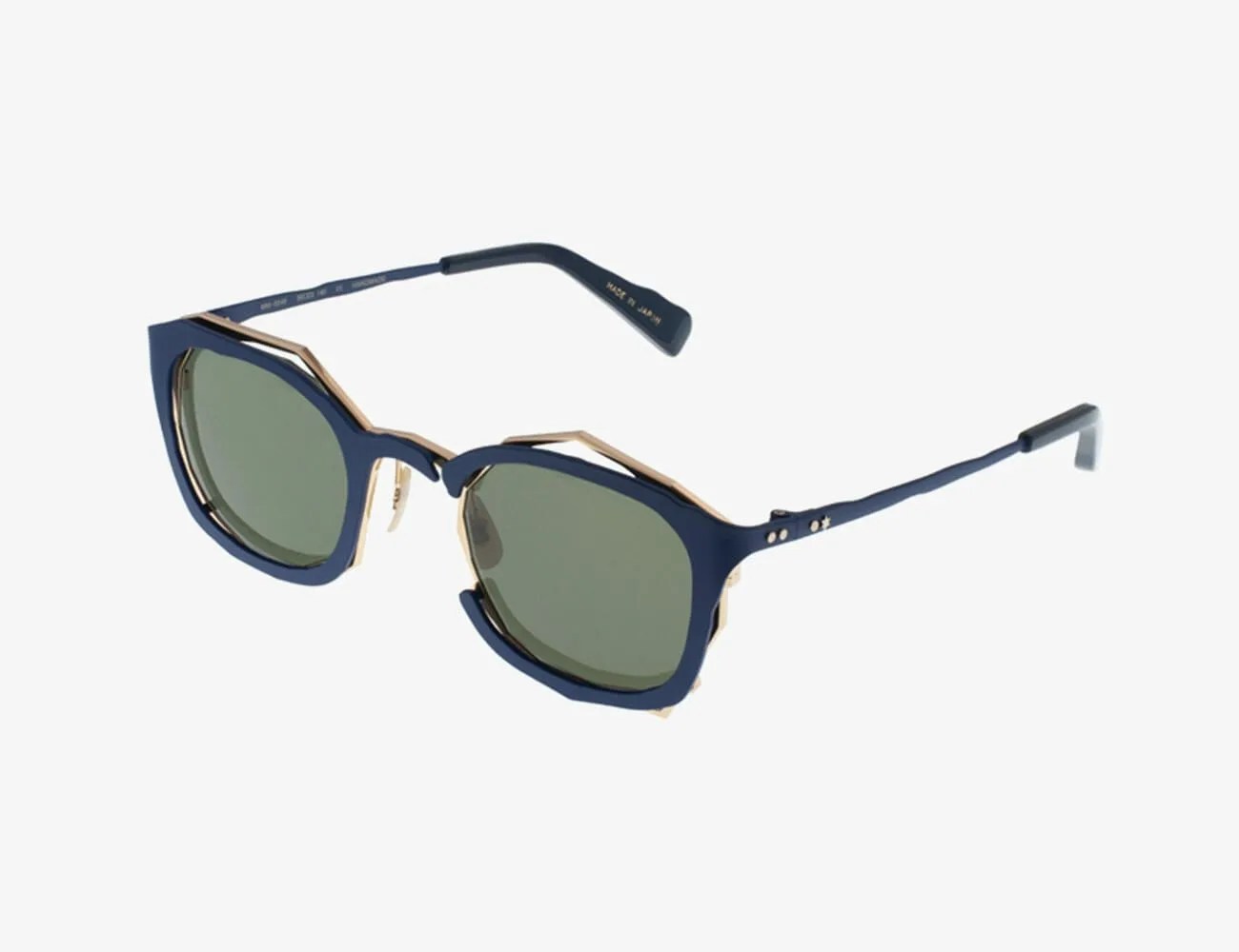 Best-Style-gear-patrol-Masahiro-Maruyama-Sunglasses