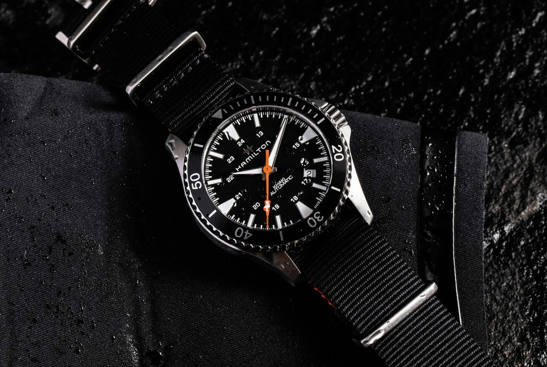 DoN-2-20-Hamilton-Khaki-Navy-Scuba-Auto-Watch-gear-patrol-lead-full