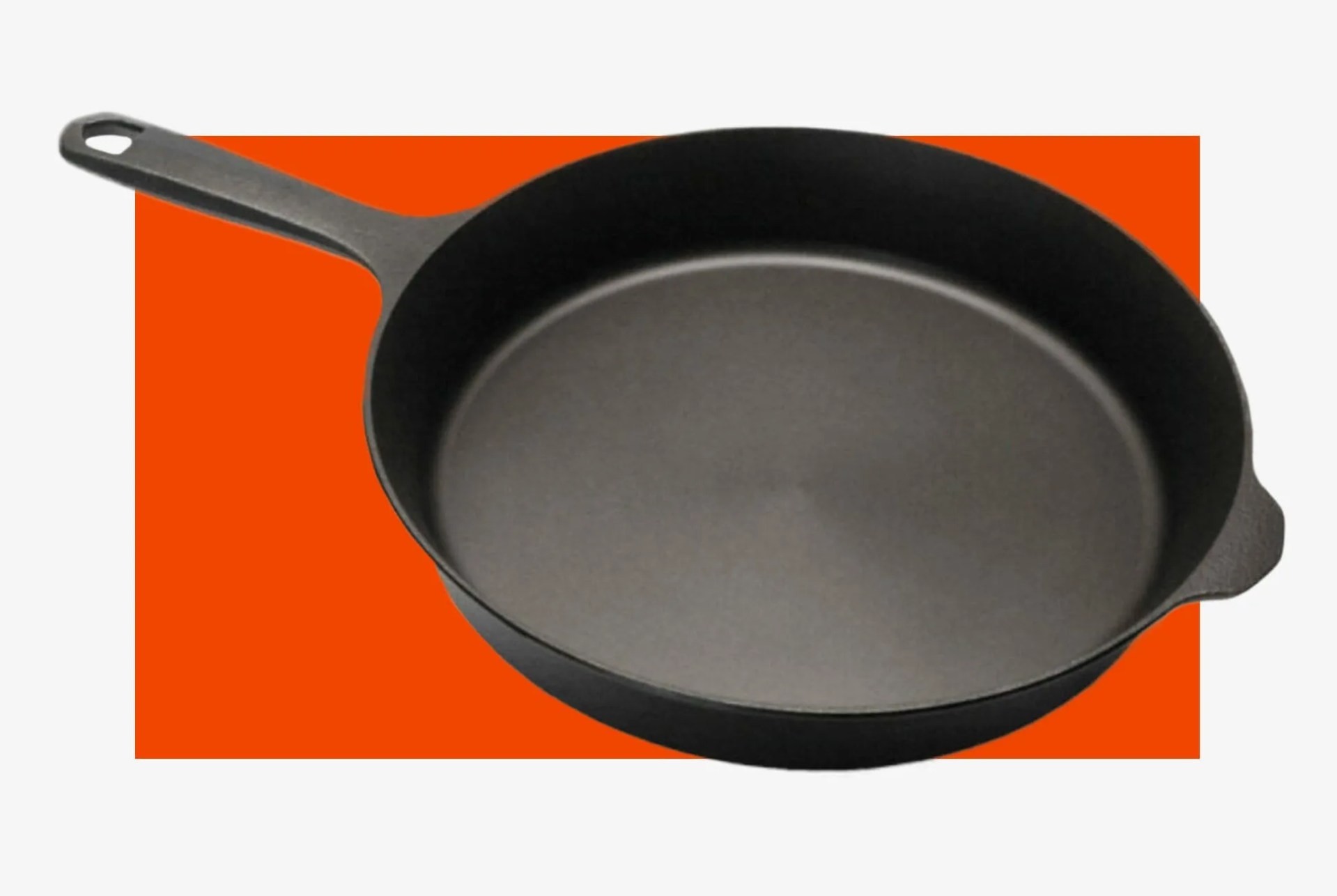 Field-Cast-Iron-Skillet-gear-patrol-lead-full-2