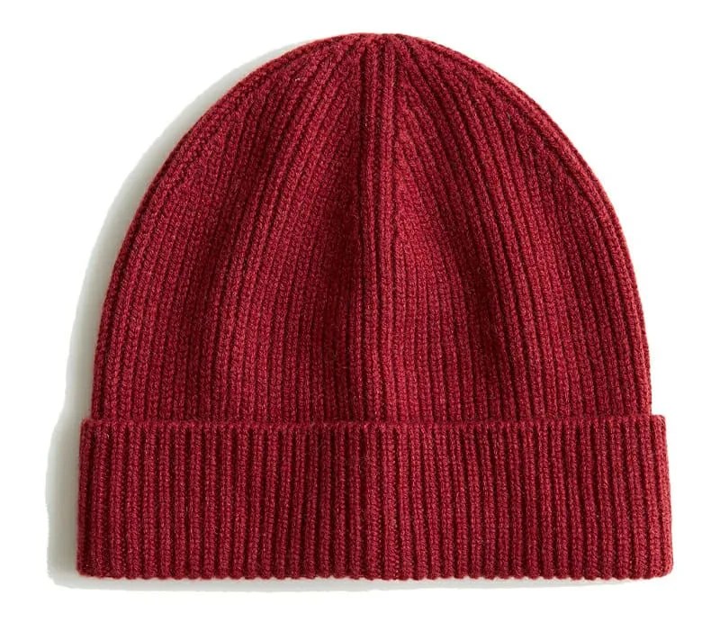 Monday-Deals-gear-patrol-hat