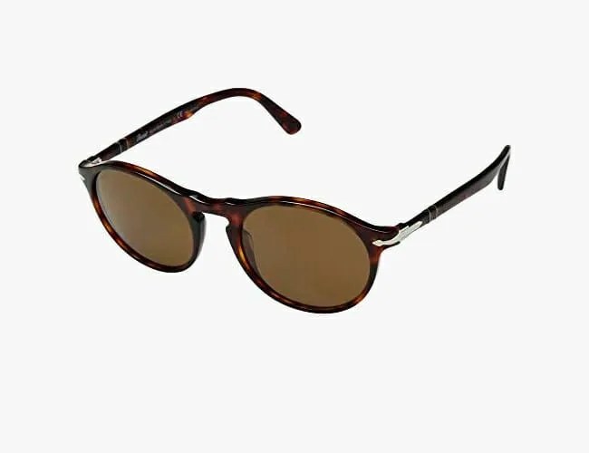 Monday-Style-Deals-gear-patrol-persol