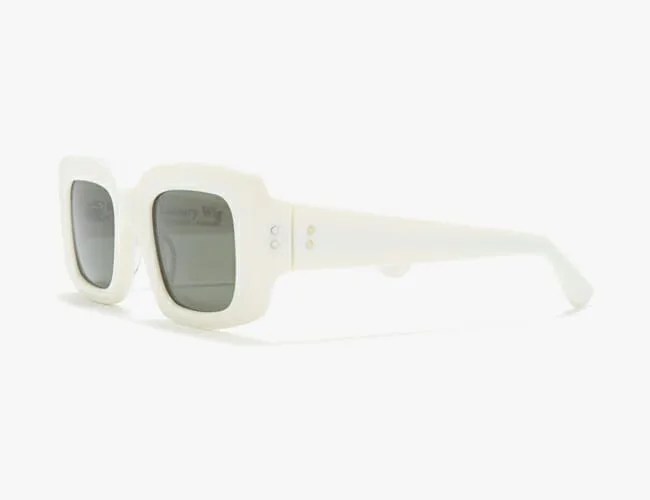 Monday-Style-Deals-gear-patrol-shades
