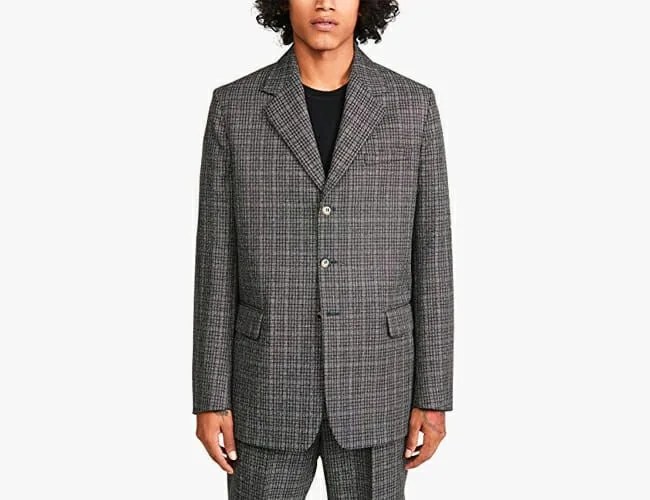 Monday-Style-Deals-gear-patrol-suit