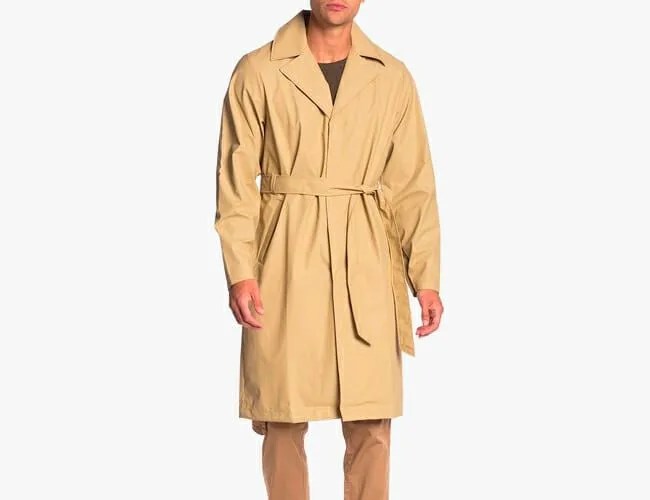 Monday-Style-Deals-gear-patrol-trench