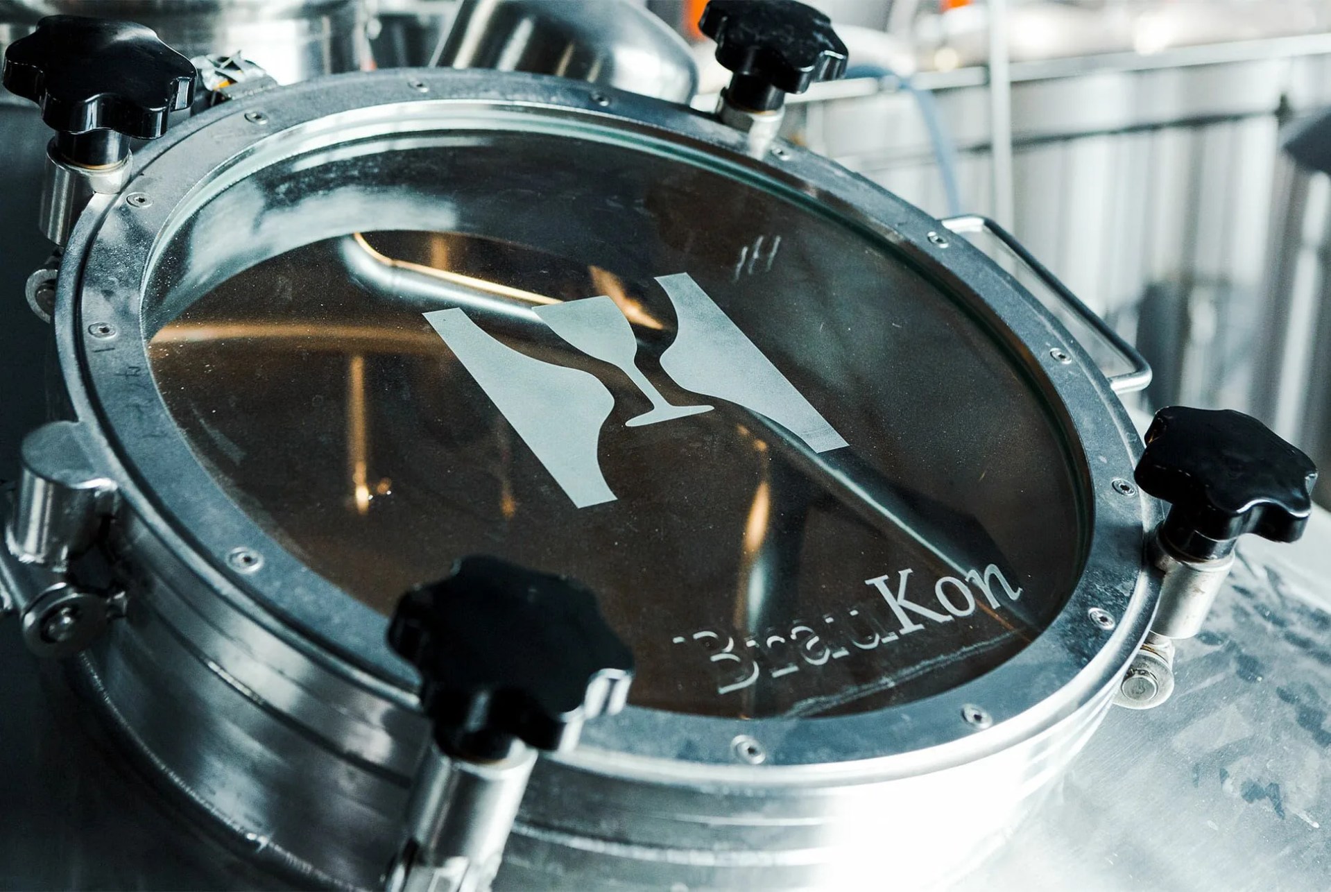RateBeer-Best-Brewery-gear-patrol-full-lead