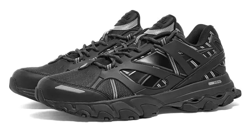Sneaker-Roundup-gear-patrol-asics