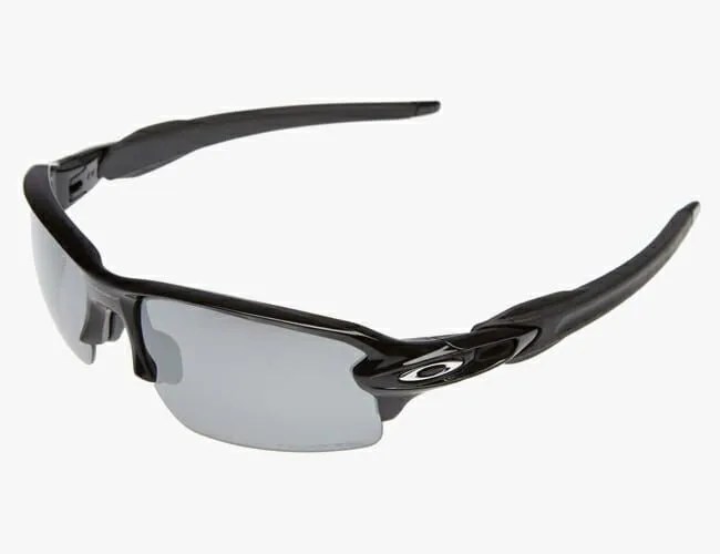 Style-Deals-Wednesday-gear-patrol-oakley