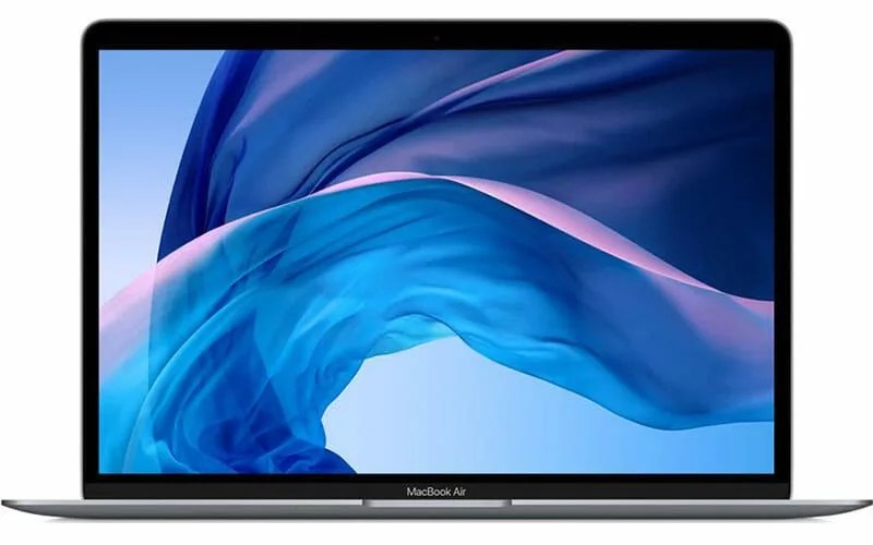 Travis-Essentials-Gear-Patrol-MacBook-Air
