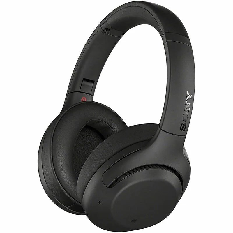 Travis-Essentials-Gear-Patrol-WH-XB900N-Wireless-Headphones