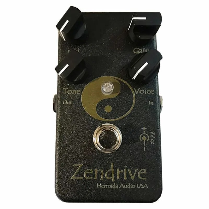 Travis-Essentials-Gear-Patrol-Zendrive-Pedal