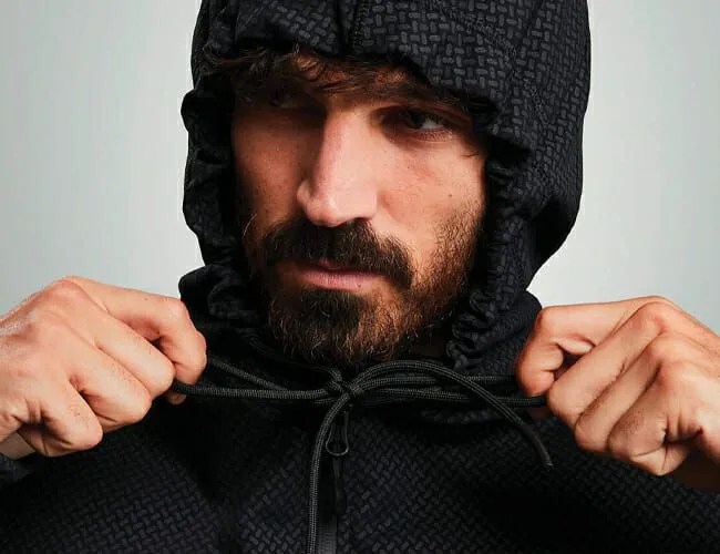 Vollebak-Ceramic-Hoodie-gear-patrol-feature