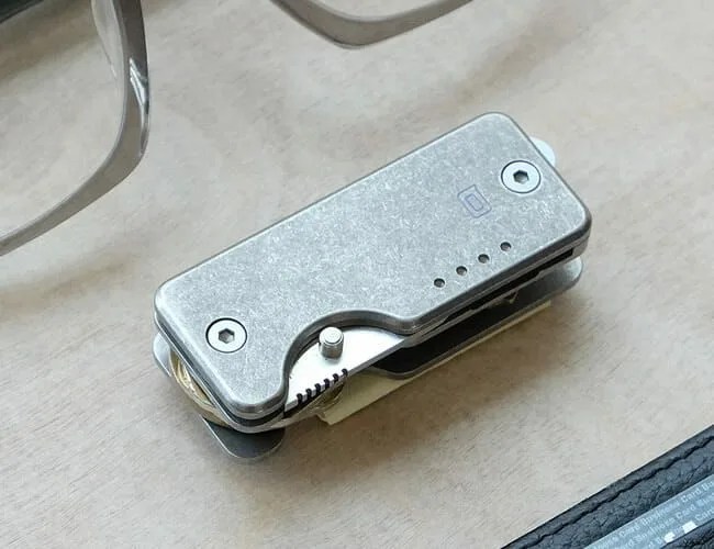 6-Best-Mini-Multi-Tools-of-2020-gear-patrol-lead-feature