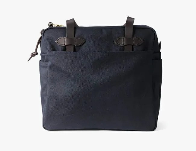 Best-Style-Deals-gear-patrol-filson