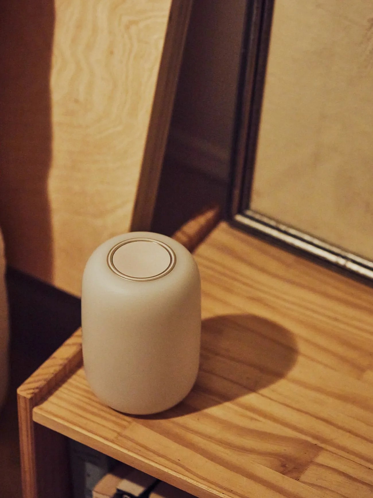 Casper-Nighlight-Gear-Patrol-inline-1