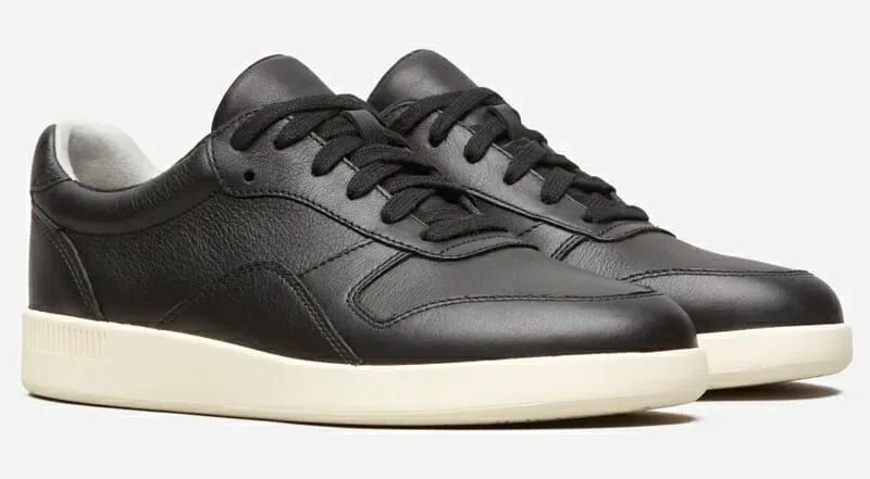 Everlane-Court-Shoes-gear-patrol-black